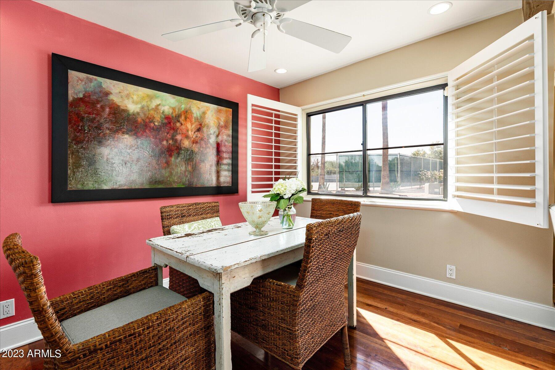 5101 N CASA BLANCA Drive Unit: 204