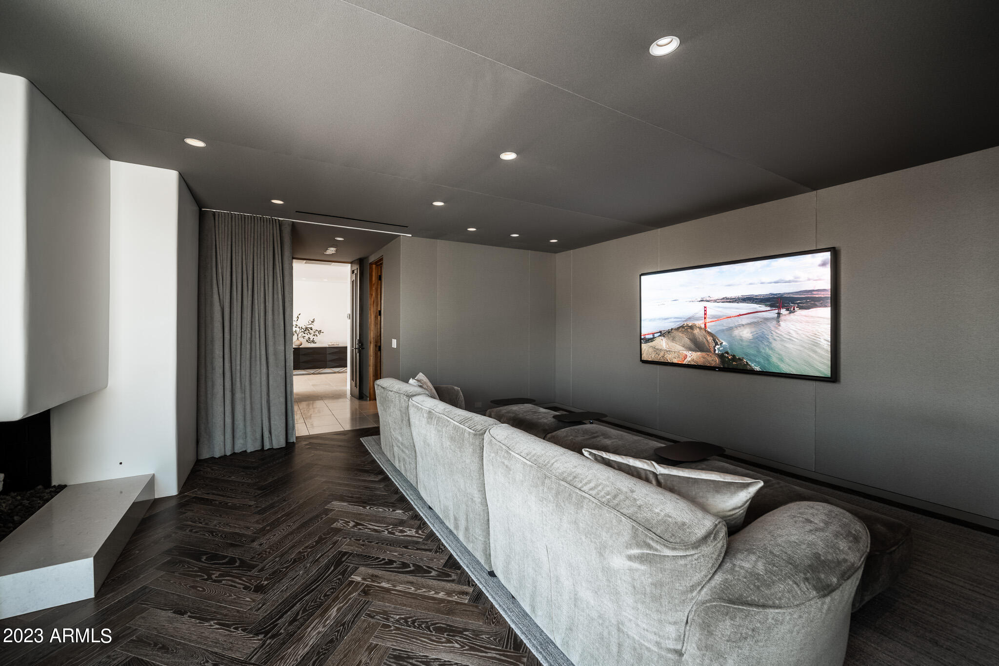 4645 E QUARTZ MOUNTAIN Road