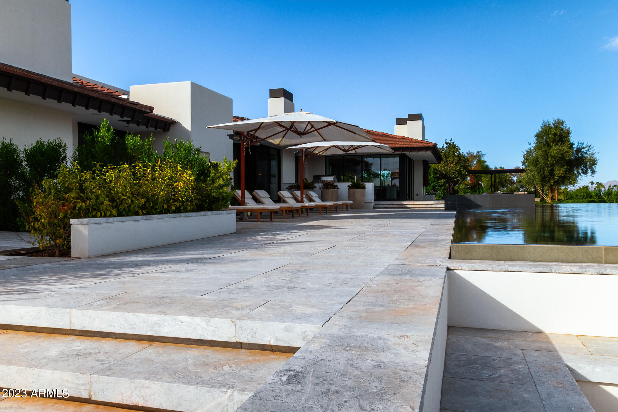 4645 E QUARTZ MOUNTAIN Road