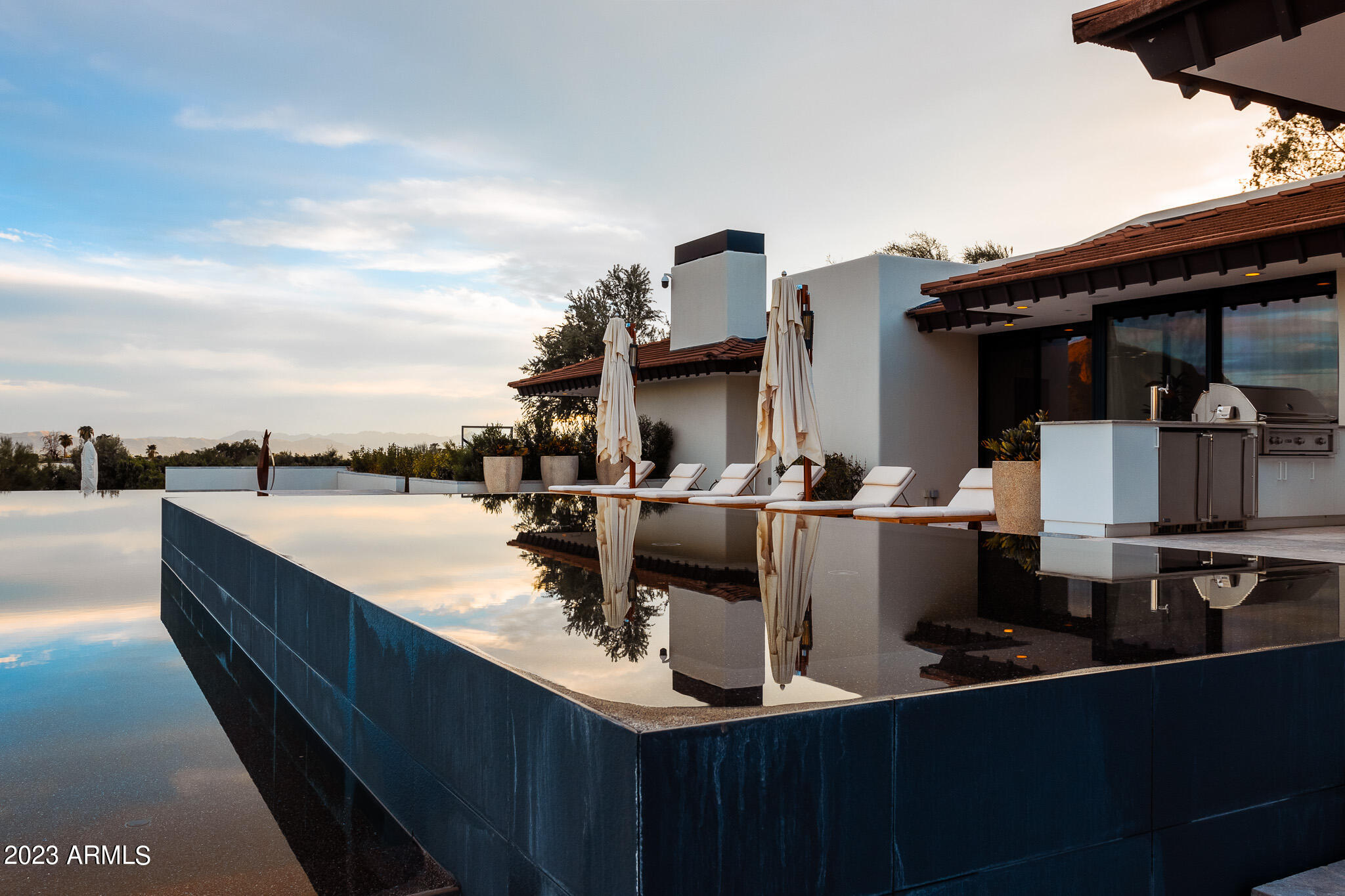 4645 E QUARTZ MOUNTAIN Road