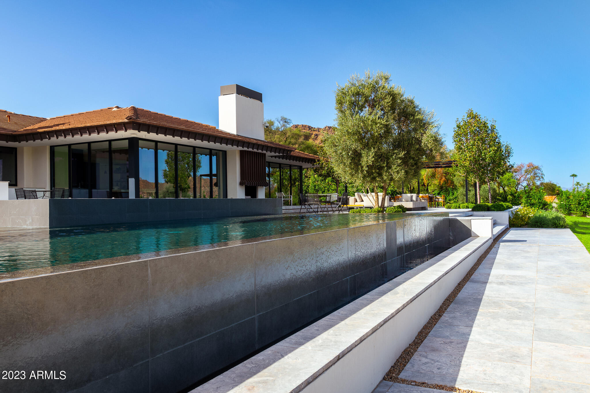 4645 E QUARTZ MOUNTAIN Road