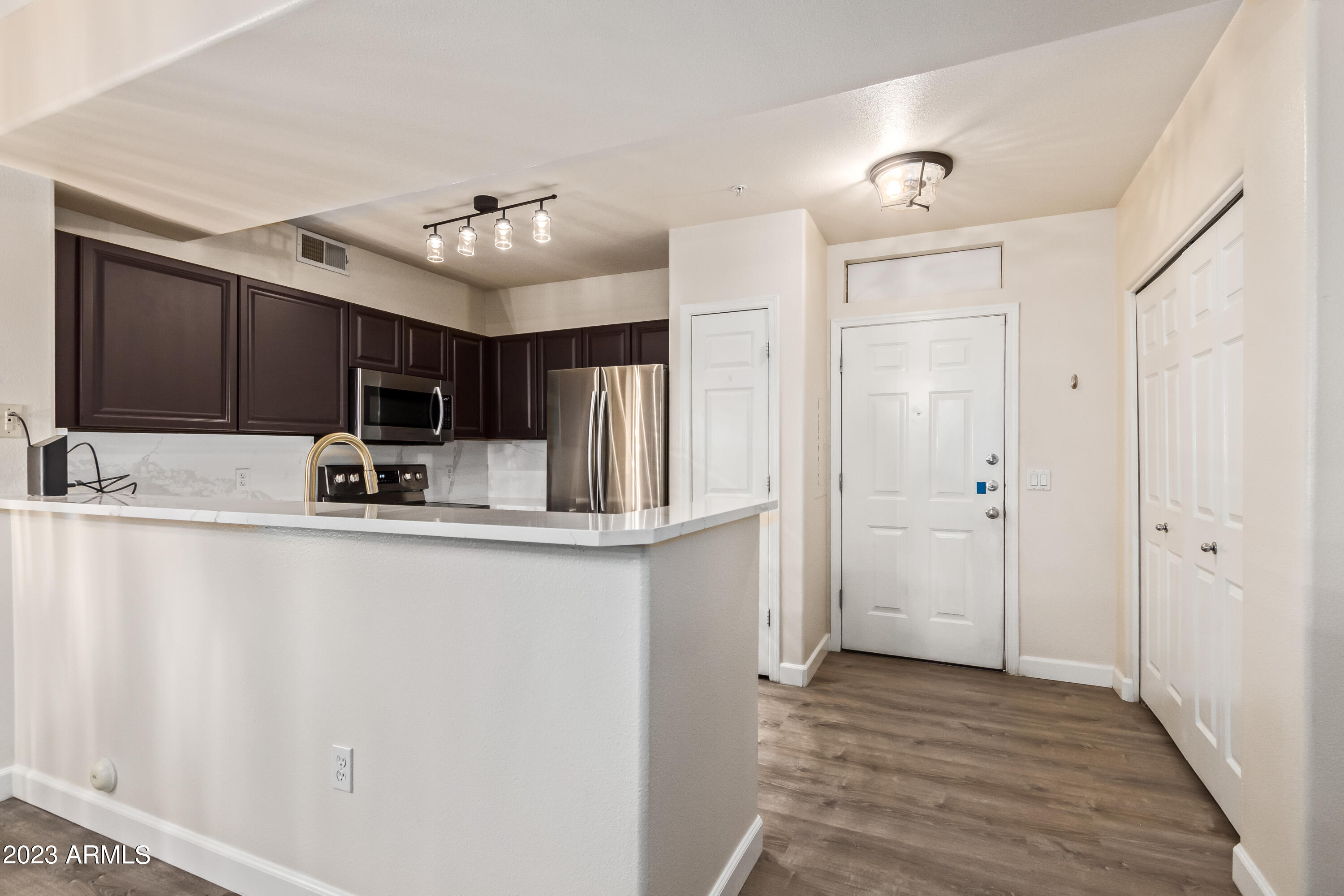 19777 N 76TH Street Unit: 1180