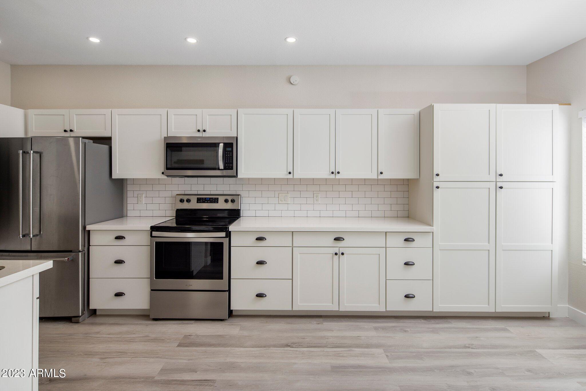 9600 N 96 Street Unit: 130
