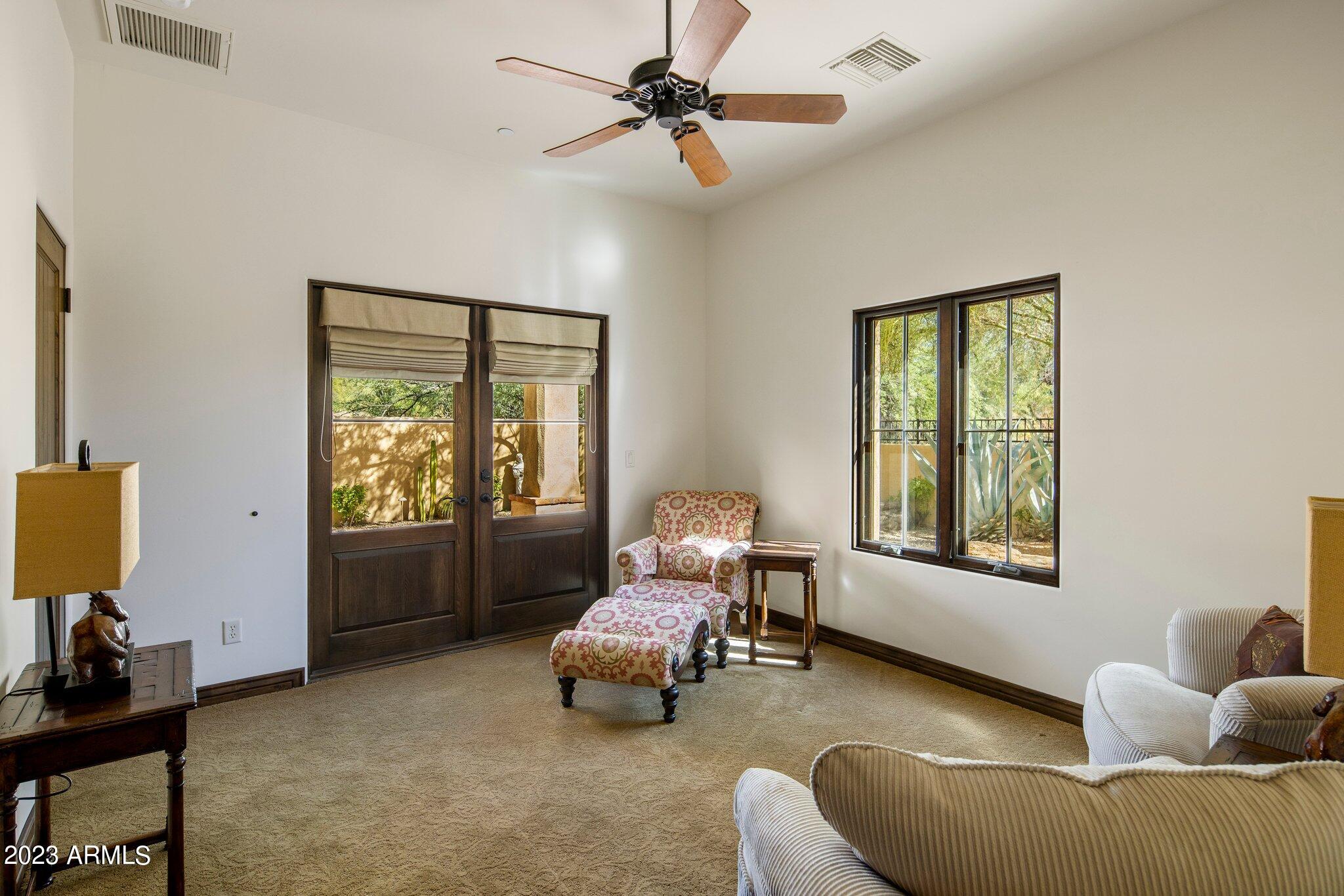 8469 E Moonlight Pass