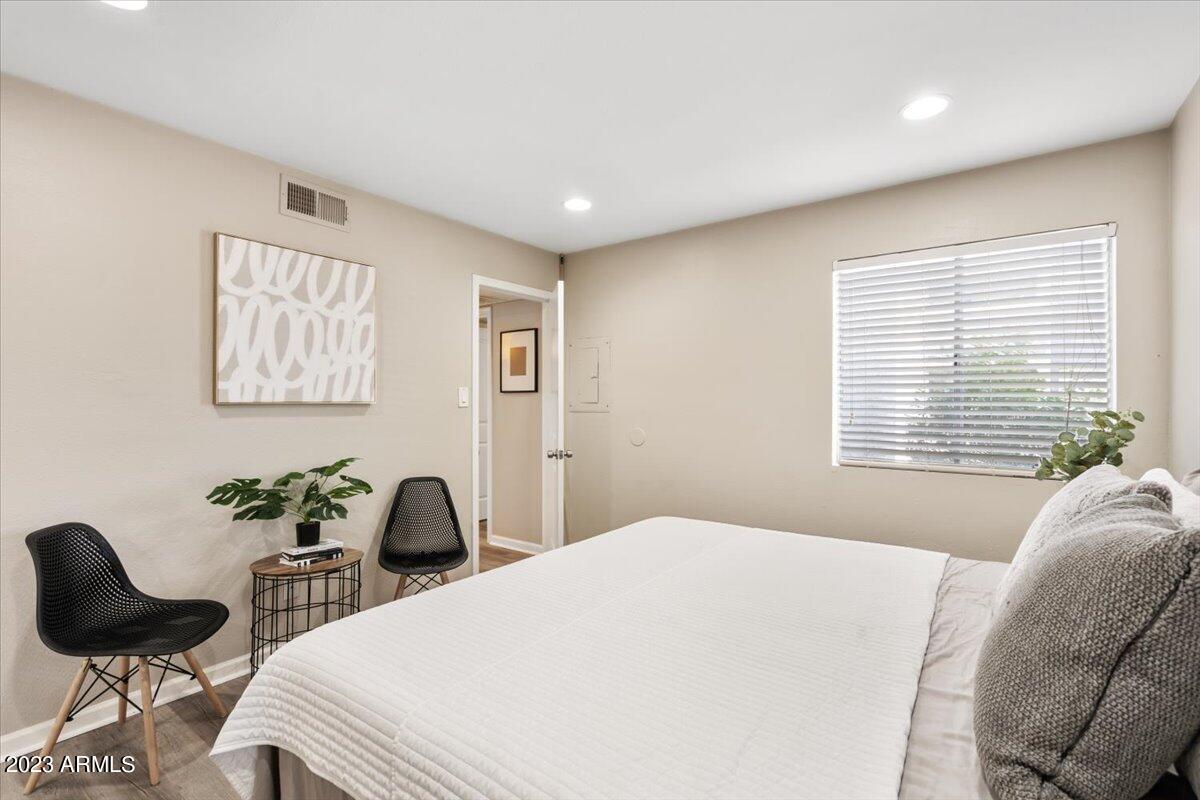 4410 N LONGVIEW Avenue Unit: 109