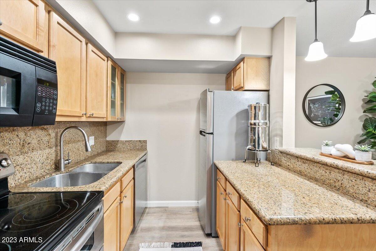 4410 N LONGVIEW Avenue Unit: 109