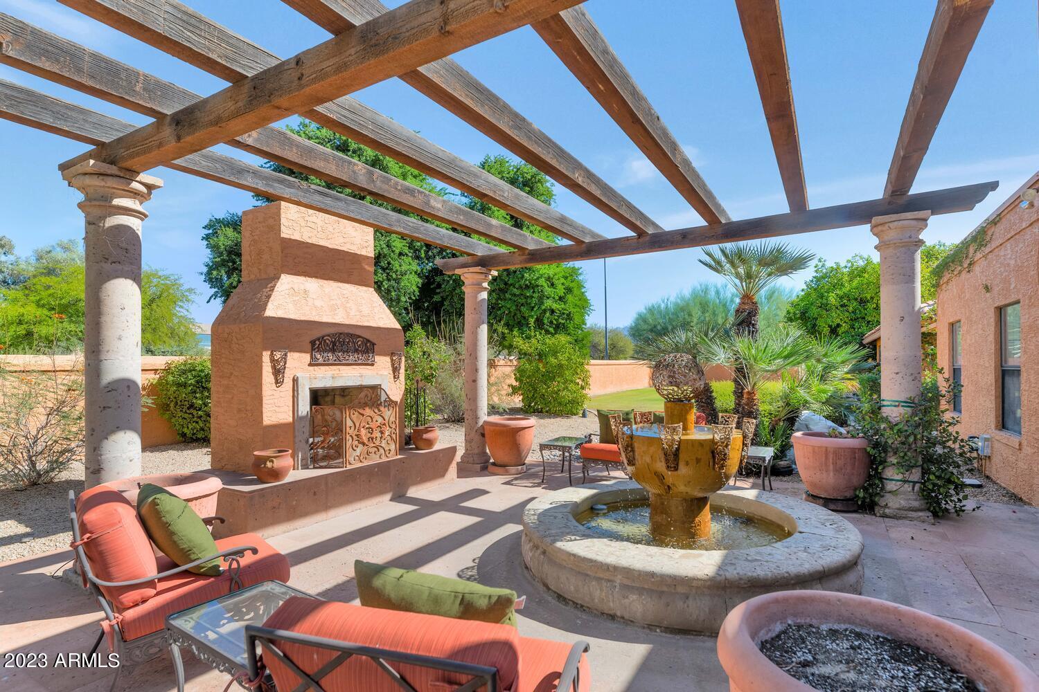 8628 E SHARON Drive