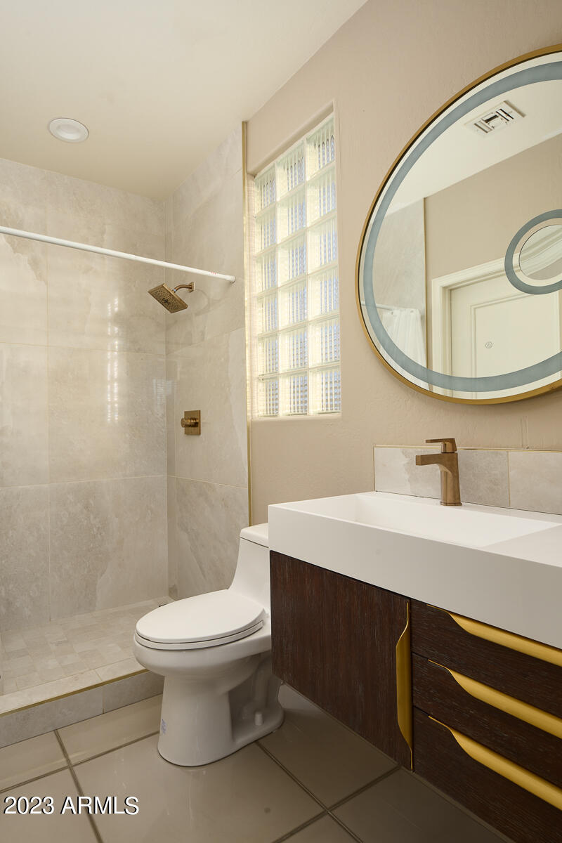 7425 E GAINEY RANCH Road Unit: 22