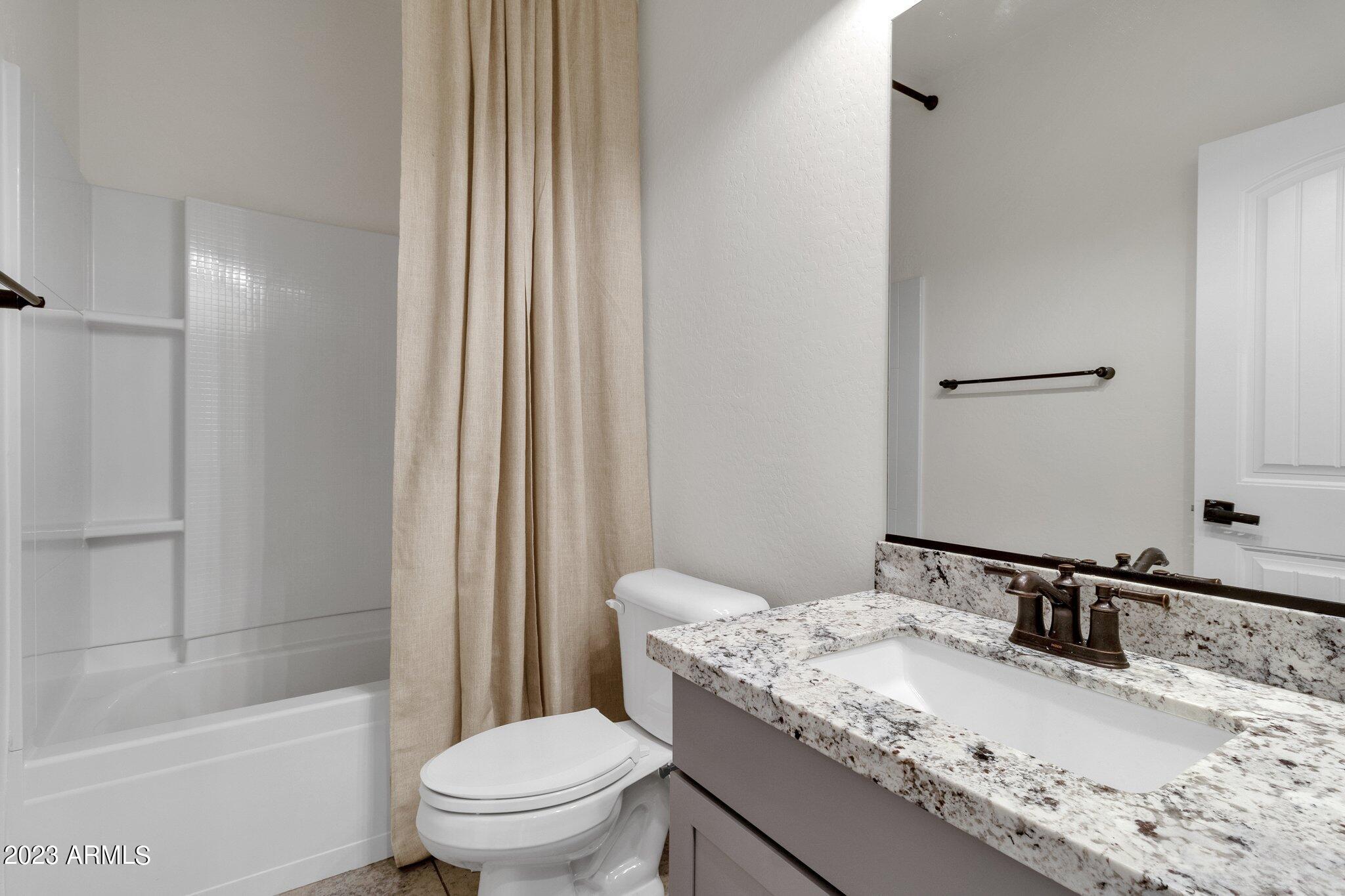 18849 W MESCAL Street