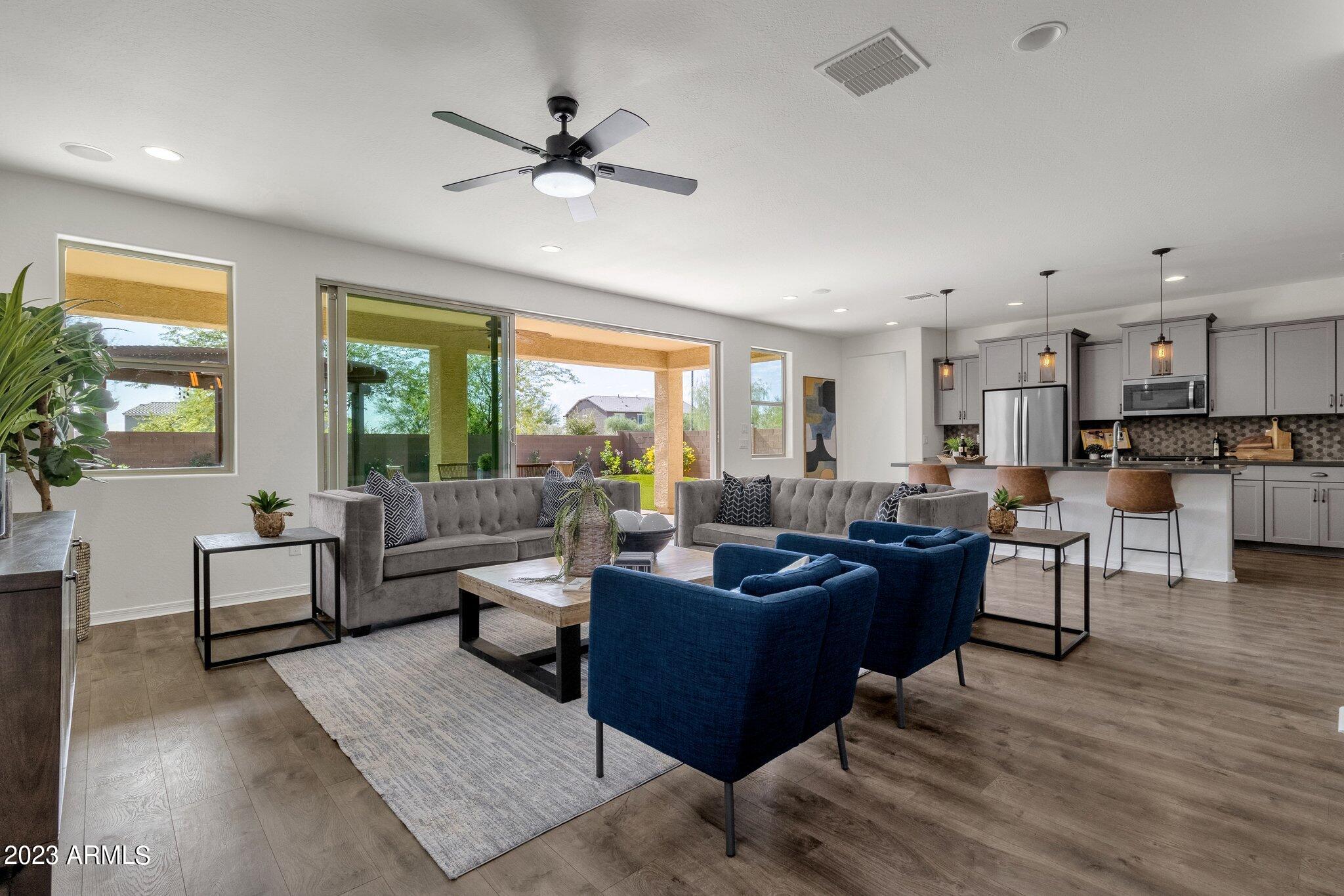 18849 W MESCAL Street