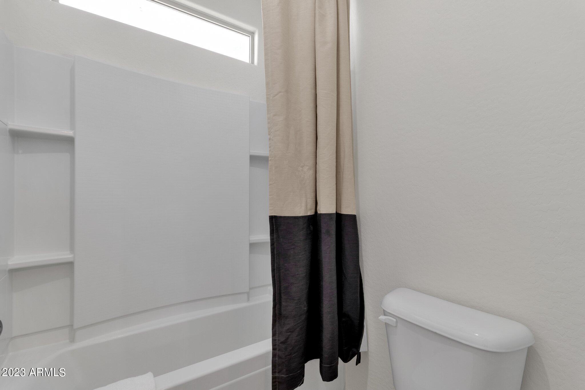 18849 W MESCAL Street