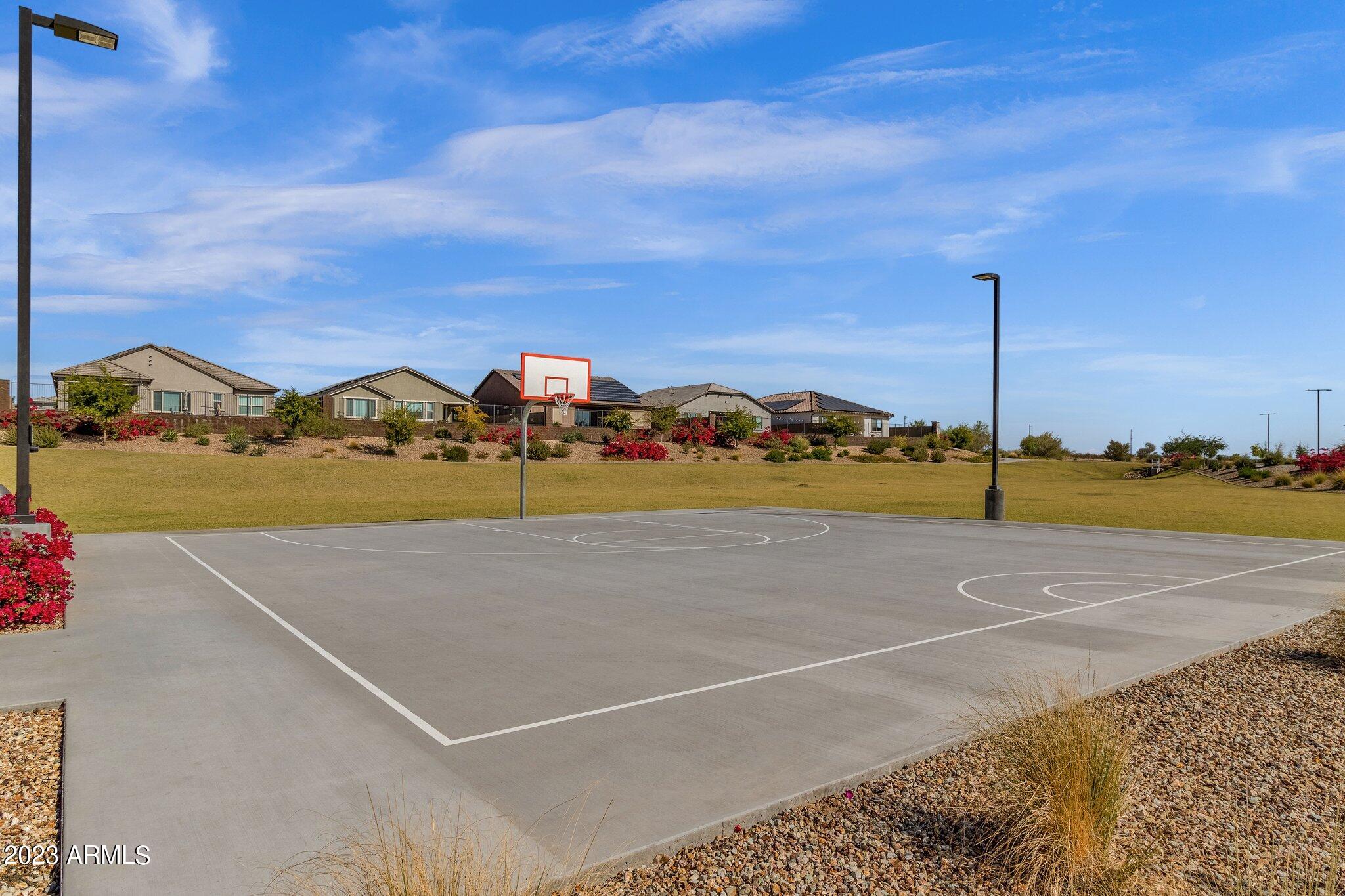 18849 W MESCAL Street