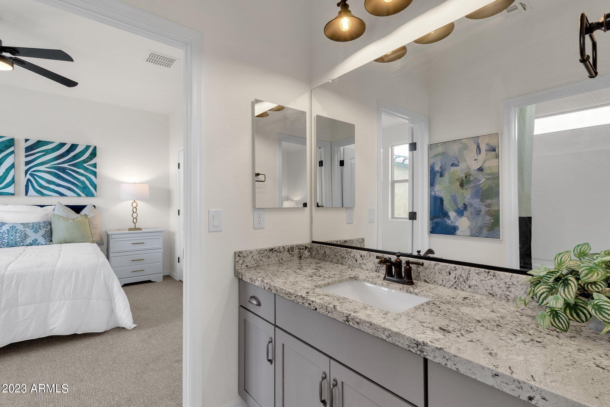 18849 W MESCAL Street