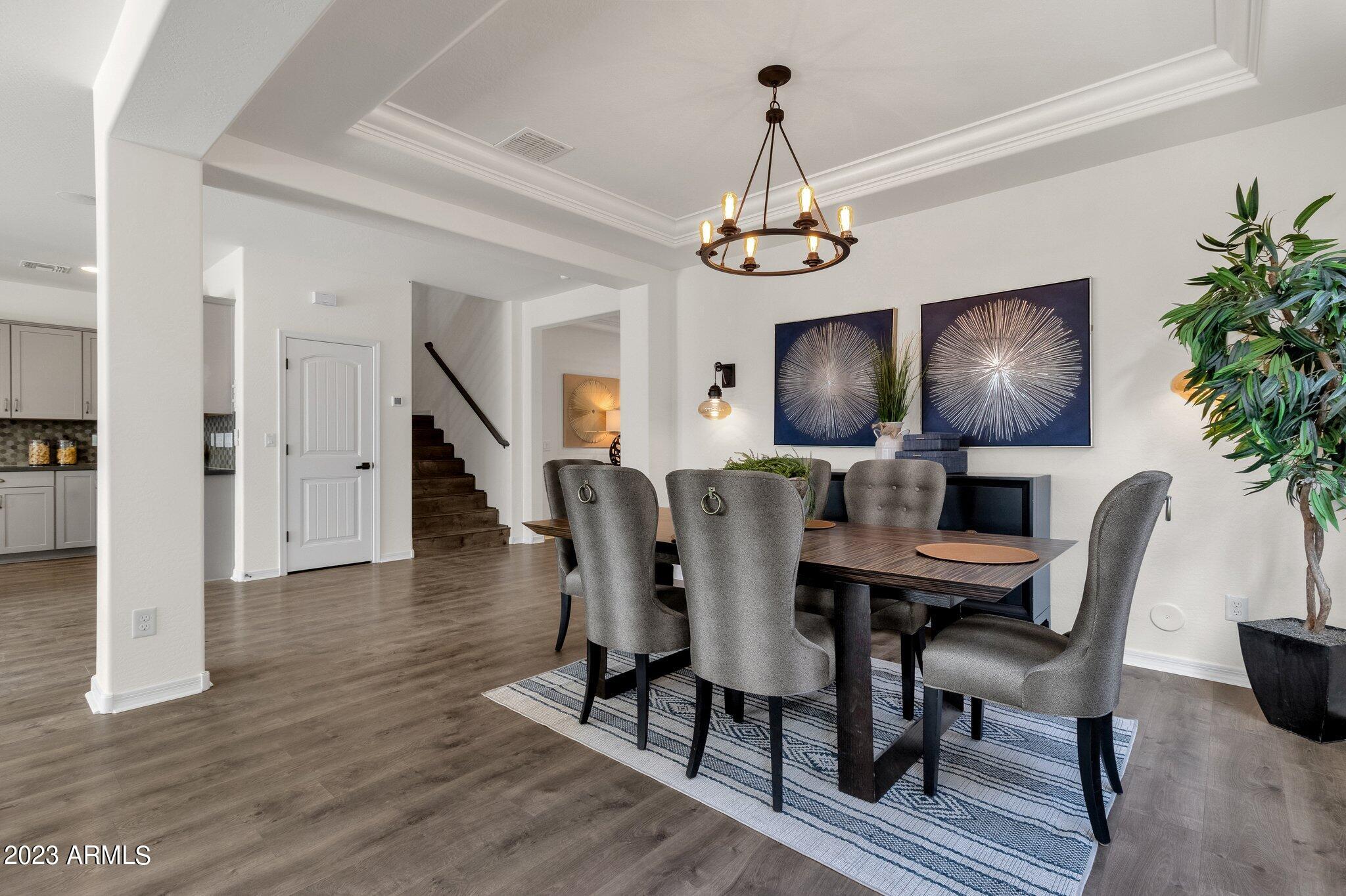 18849 W MESCAL Street