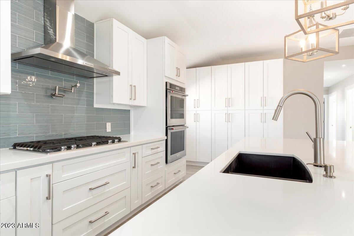 2428 N 68TH Place