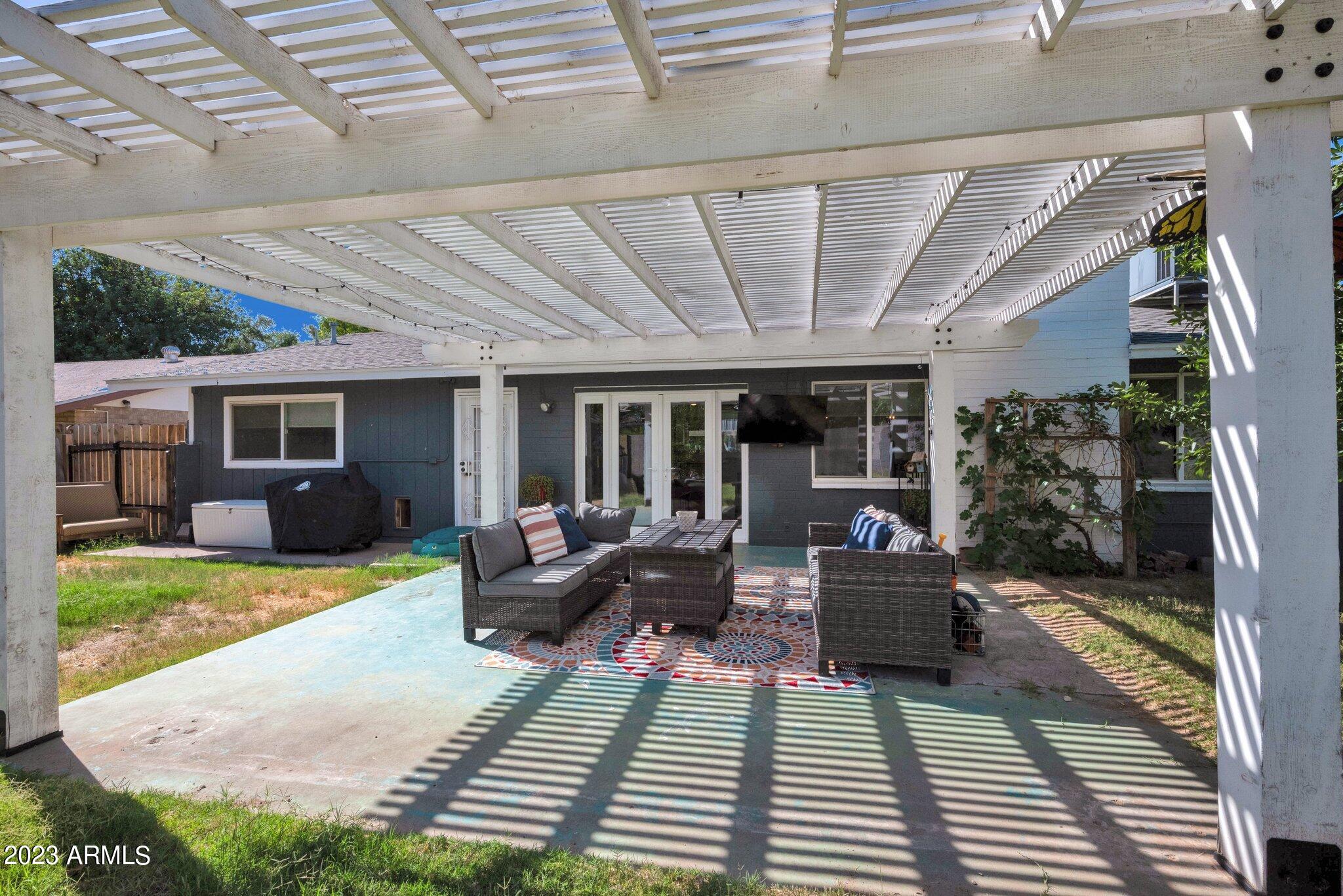 3223 N 41ST Street