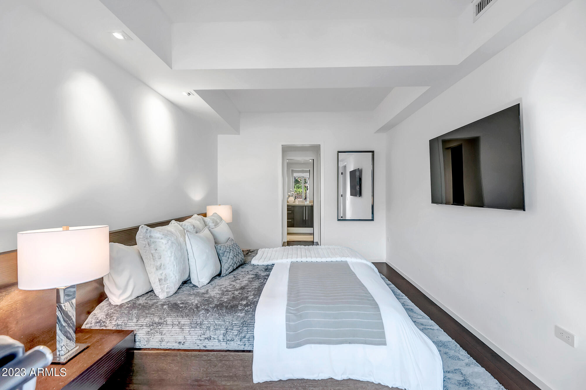7167 E RANCHO VISTA Drive Unit: 3014