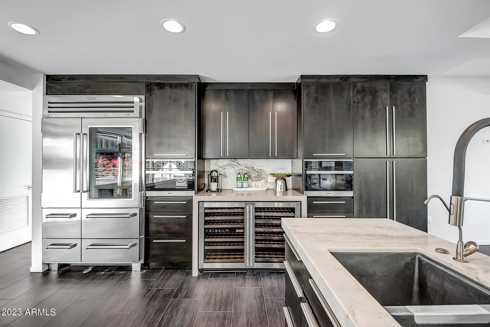 7167 E RANCHO VISTA Drive Unit: 3014