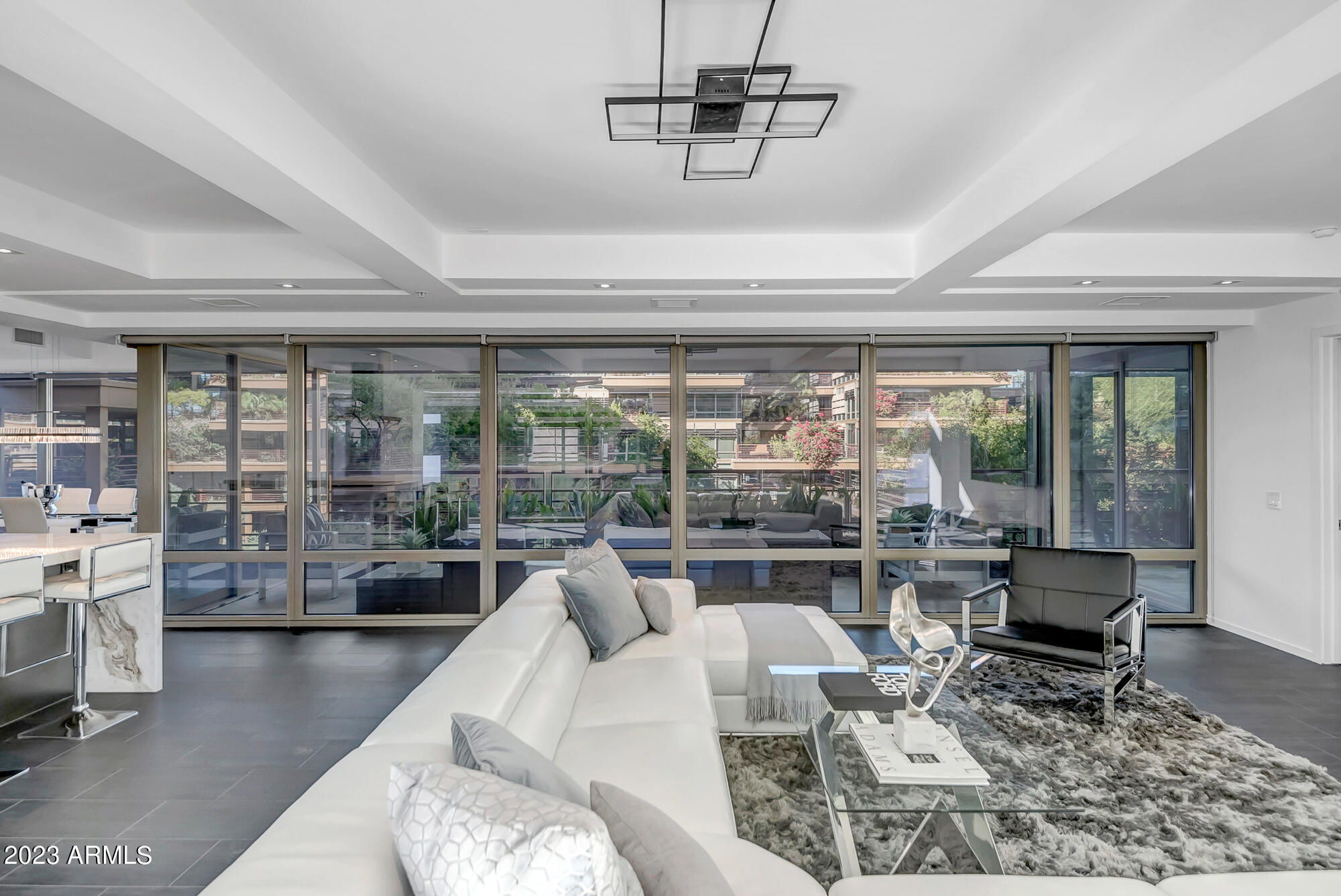 7167 E RANCHO VISTA Drive Unit: 3014