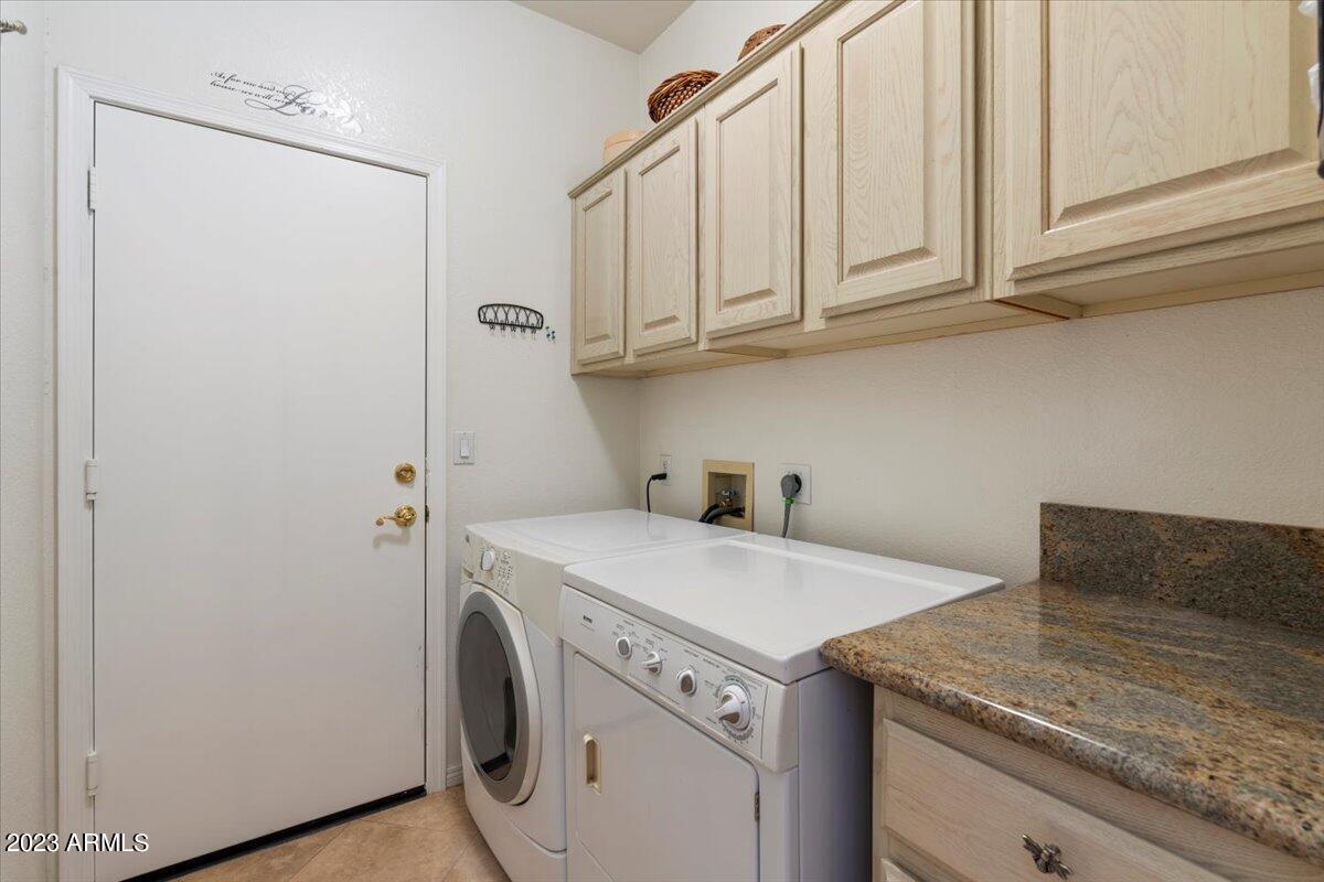 8100 E CAMELBACK Road Unit: 101