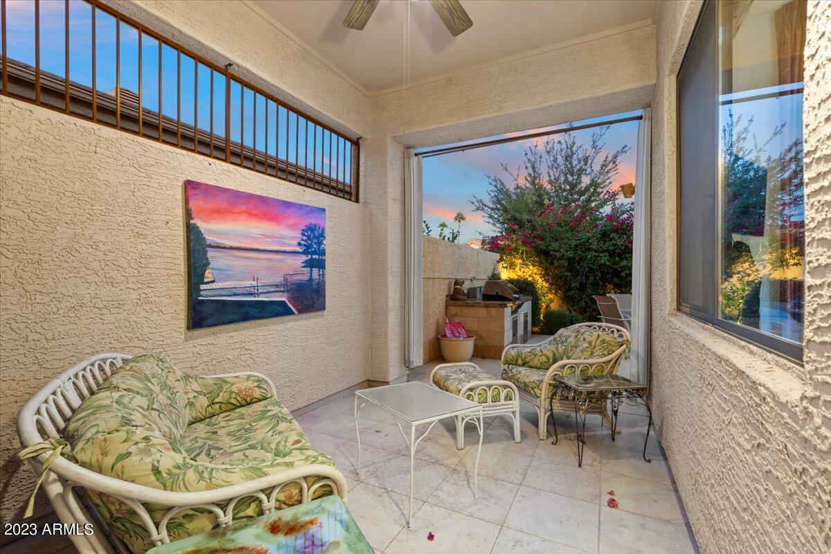 8100 E CAMELBACK Road Unit: 101