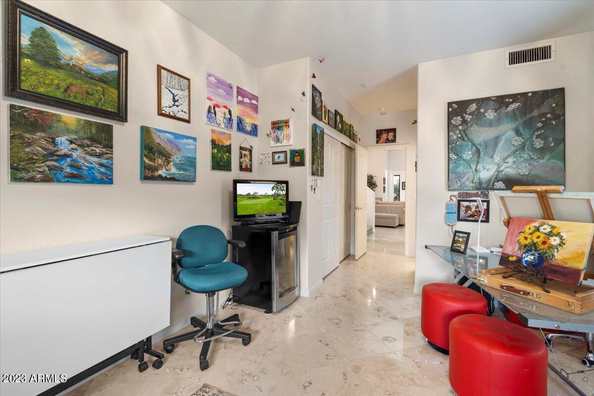 8100 E CAMELBACK Road Unit: 101