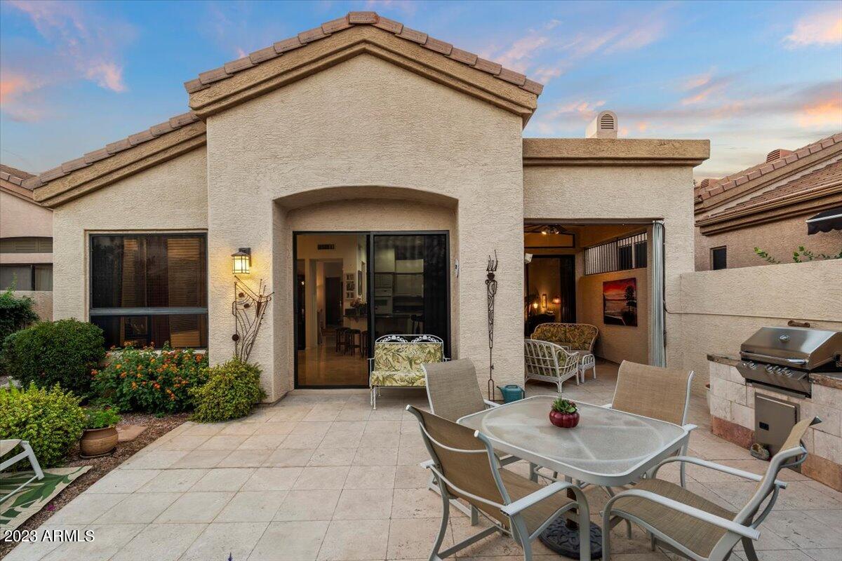 8100 E CAMELBACK Road Unit: 101