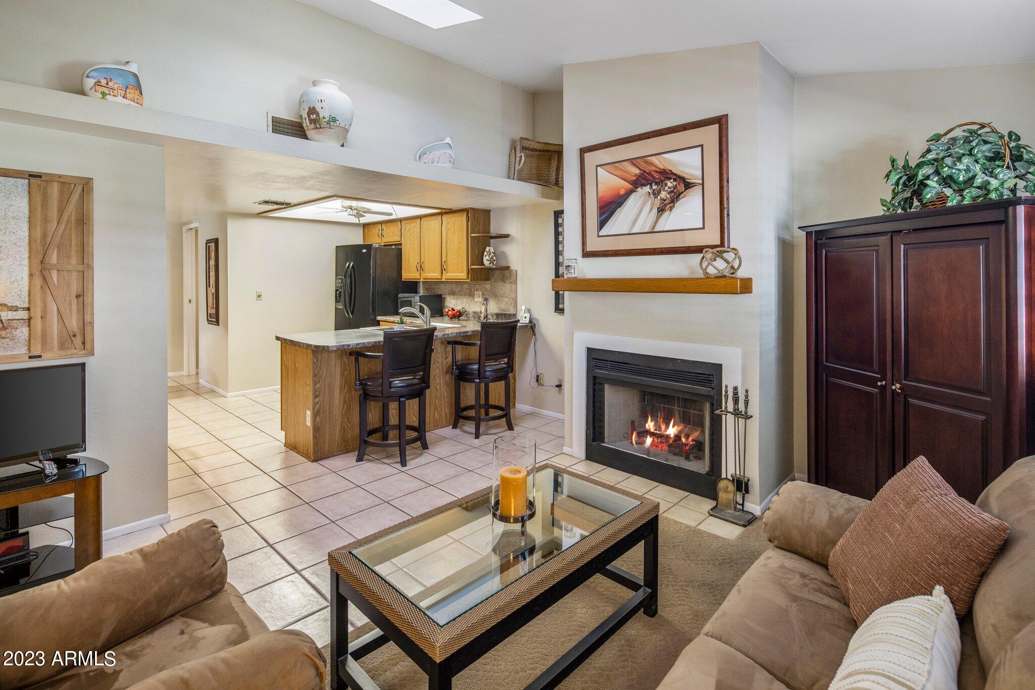 2020 W UNION HILLS Drive Unit: 115