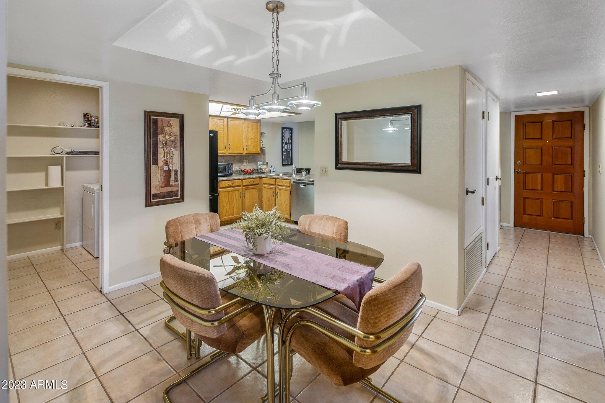 2020 W UNION HILLS Drive Unit: 115