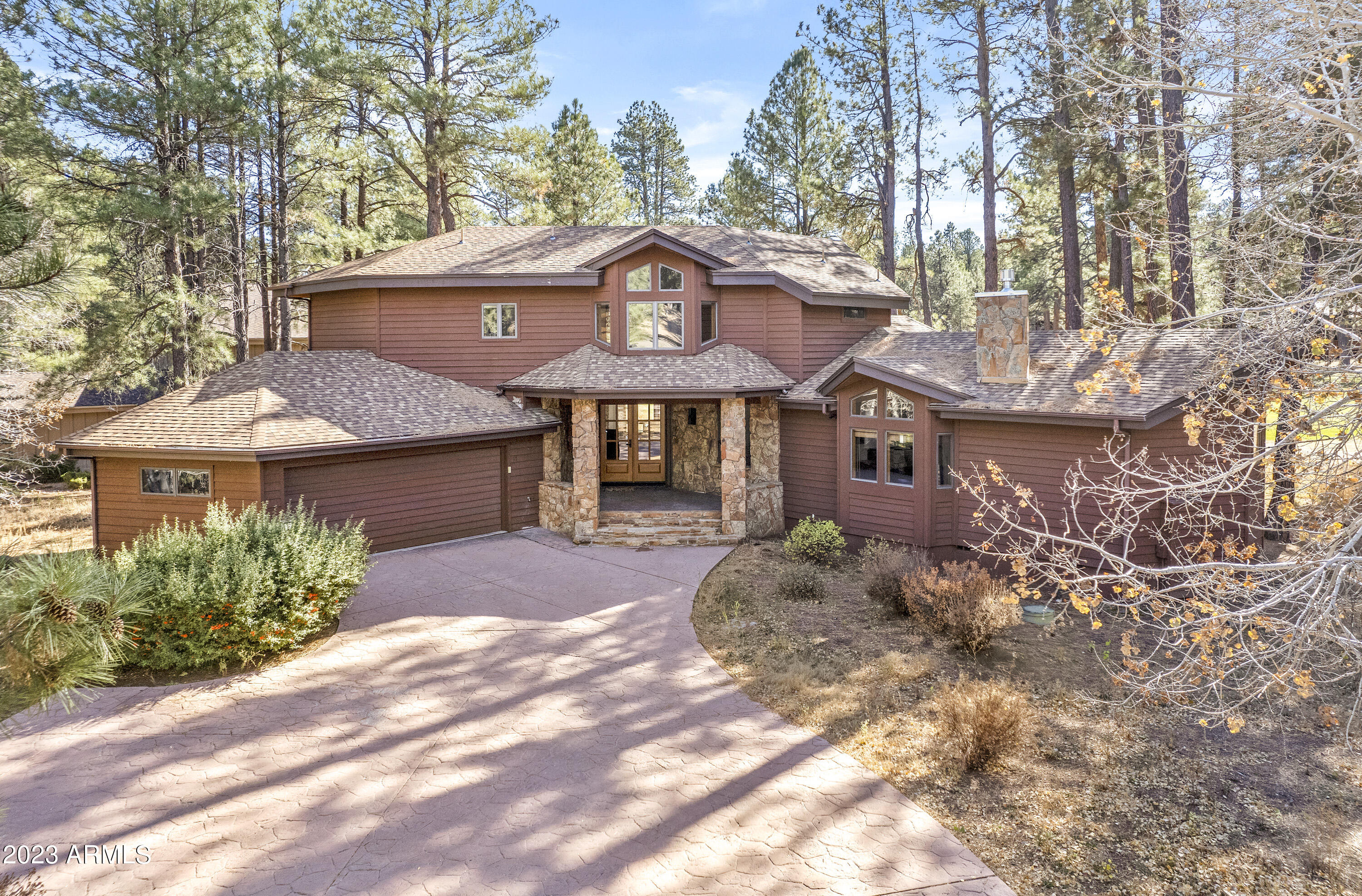 3894 Bear Howard --