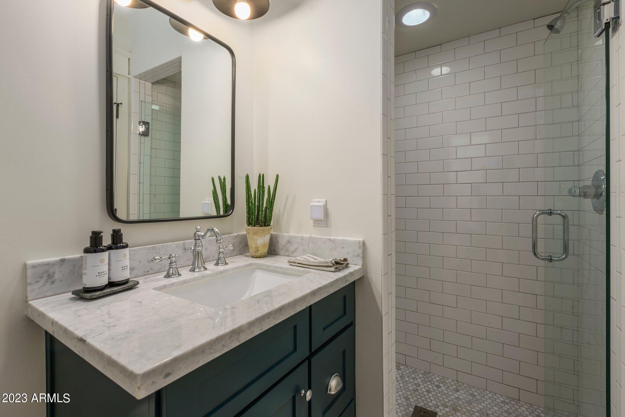 4620 N AVENIDA DEL PUENTE --