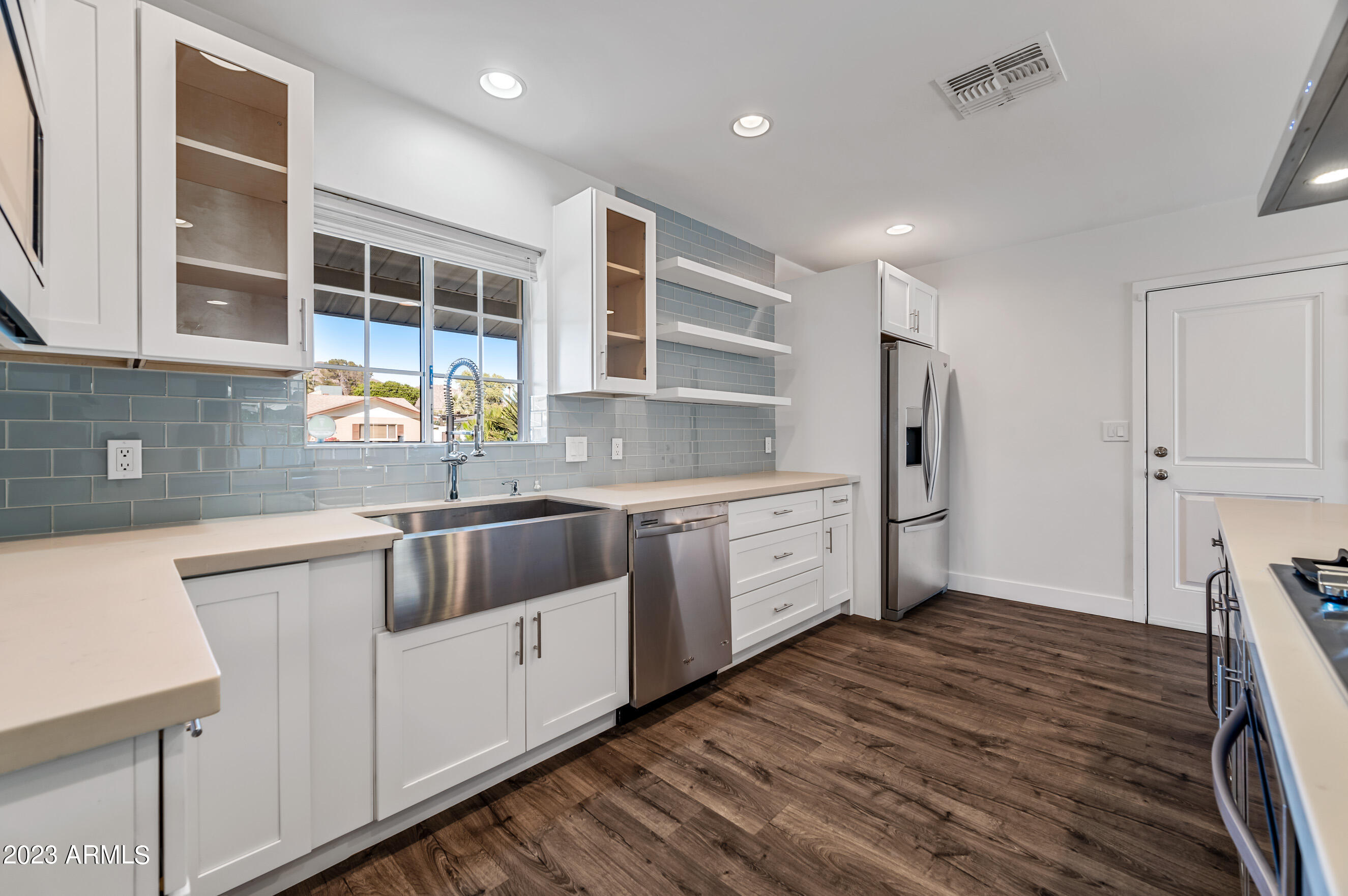 5139 E VERDE Lane