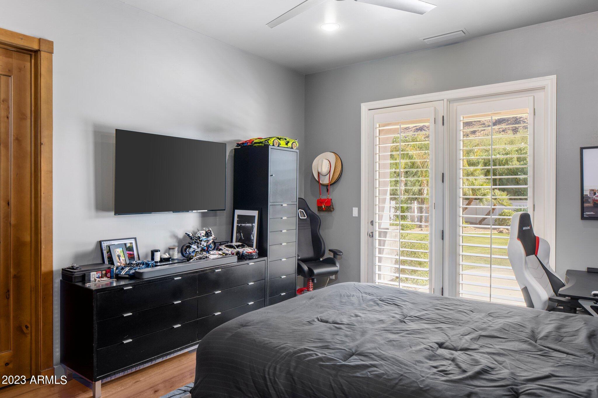 5441 E MOCKINGBIRD Lane