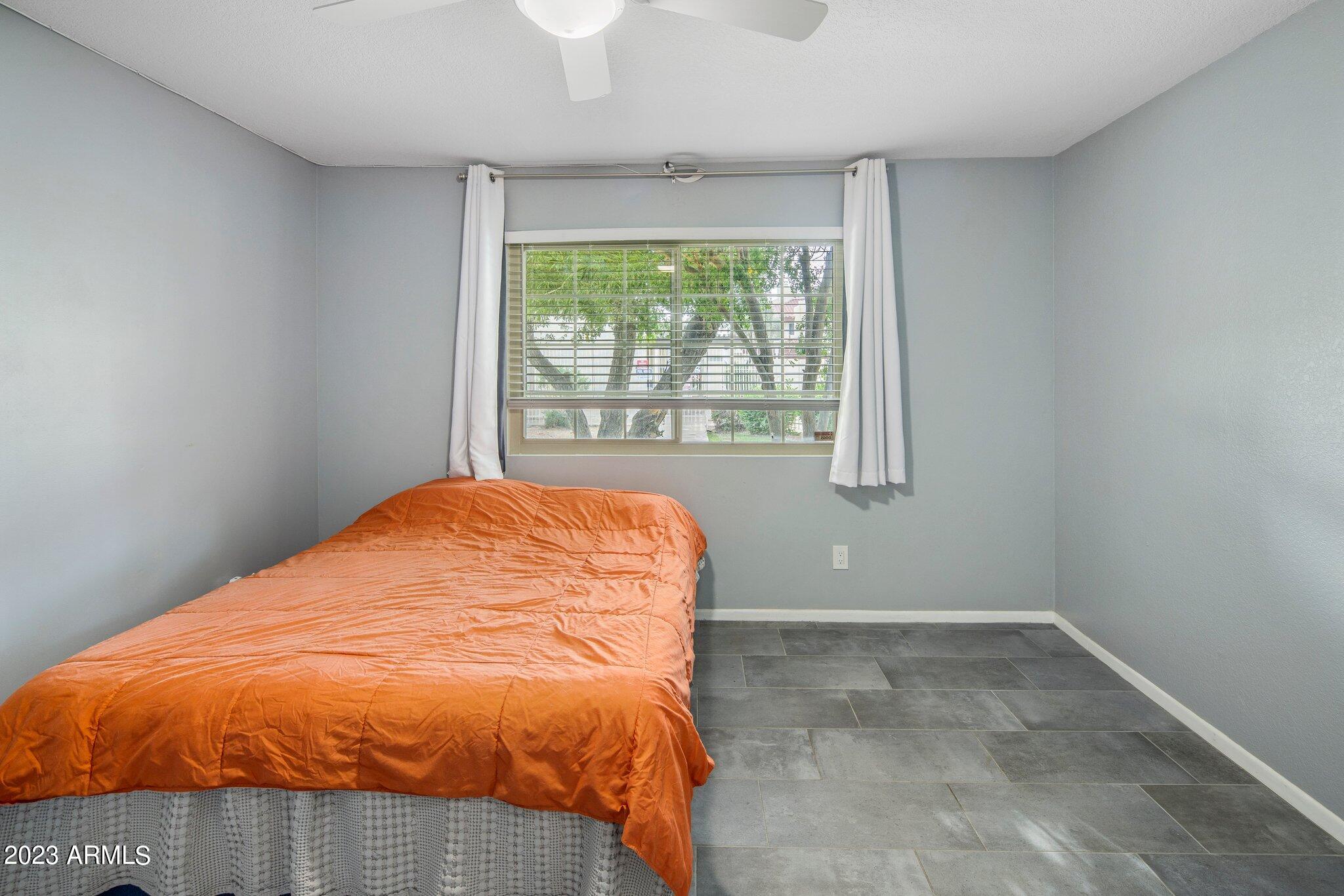 2020 W UNION HILLS Drive Unit: 111