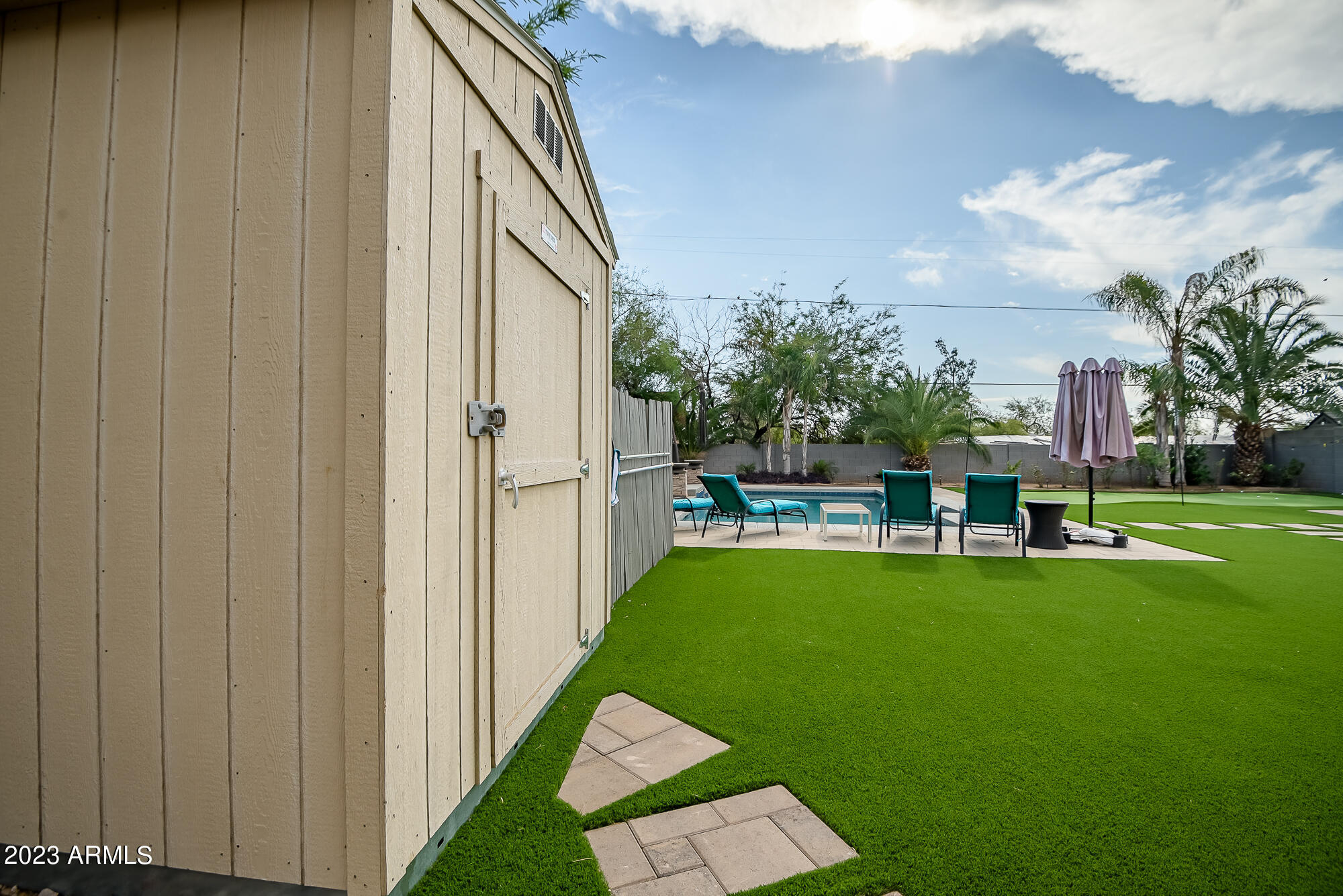 2917 E CAMPO BELLO Drive
