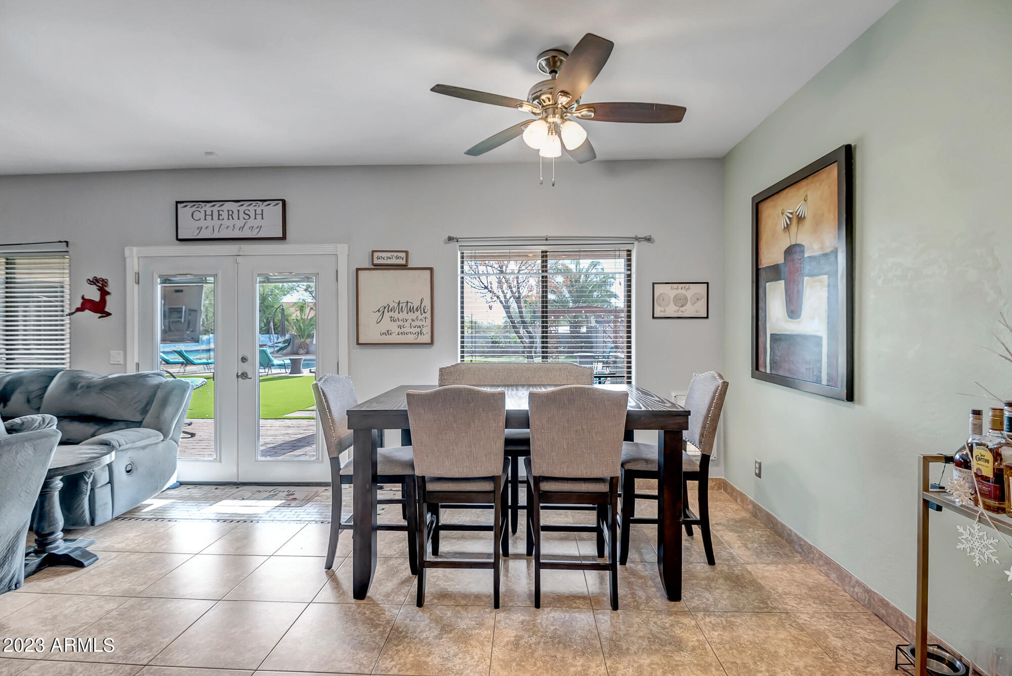 2917 E CAMPO BELLO Drive