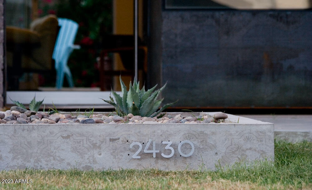 2430 E HAZELWOOD Street