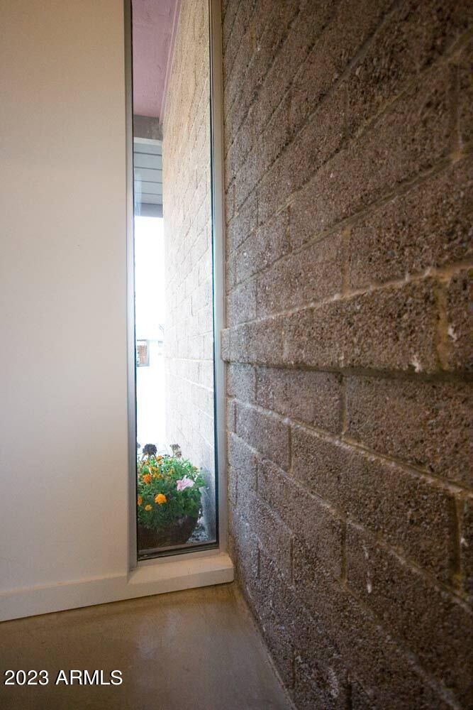 2430 E HAZELWOOD Street