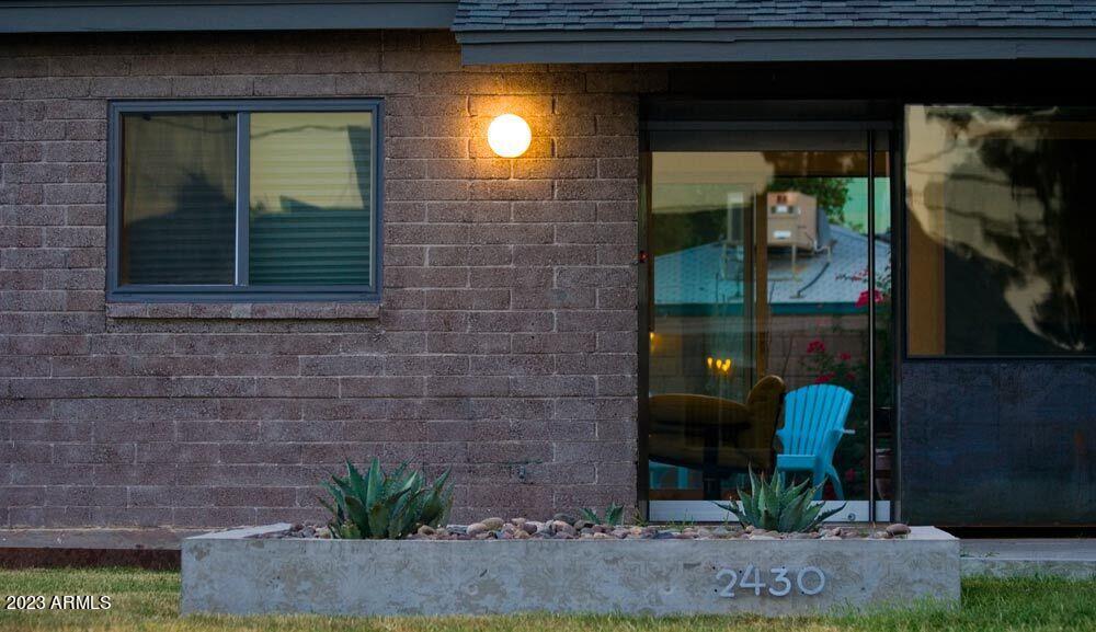 2430 E HAZELWOOD Street