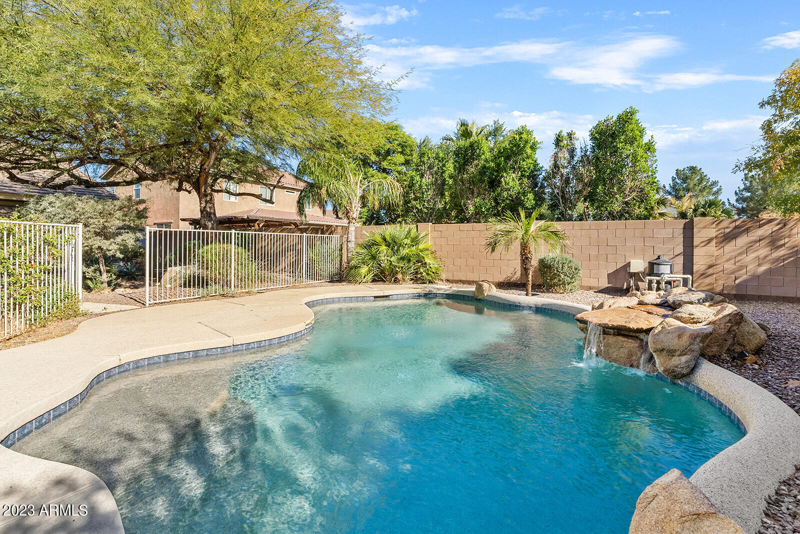 243 W HAWK Way