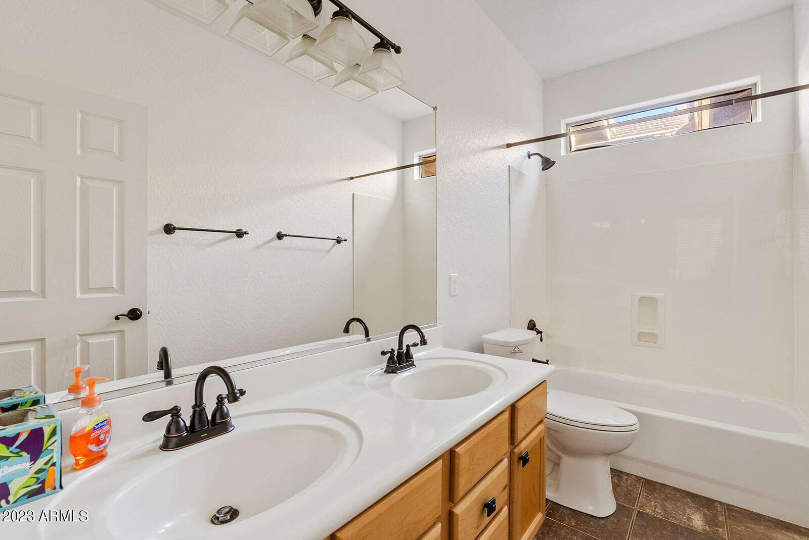243 W HAWK Way