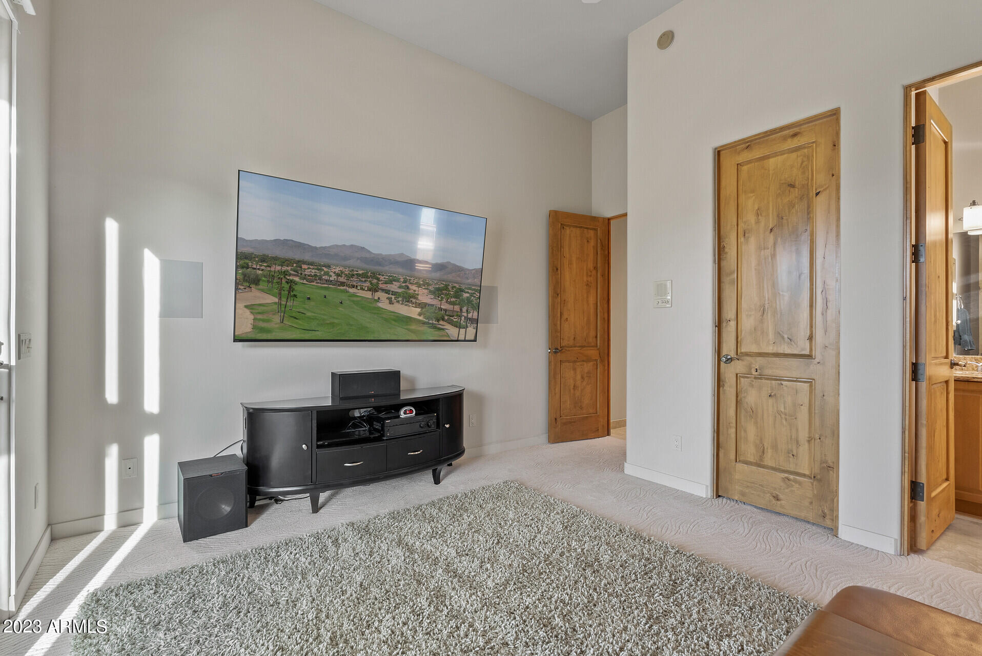 13634 N SUNSET Drive