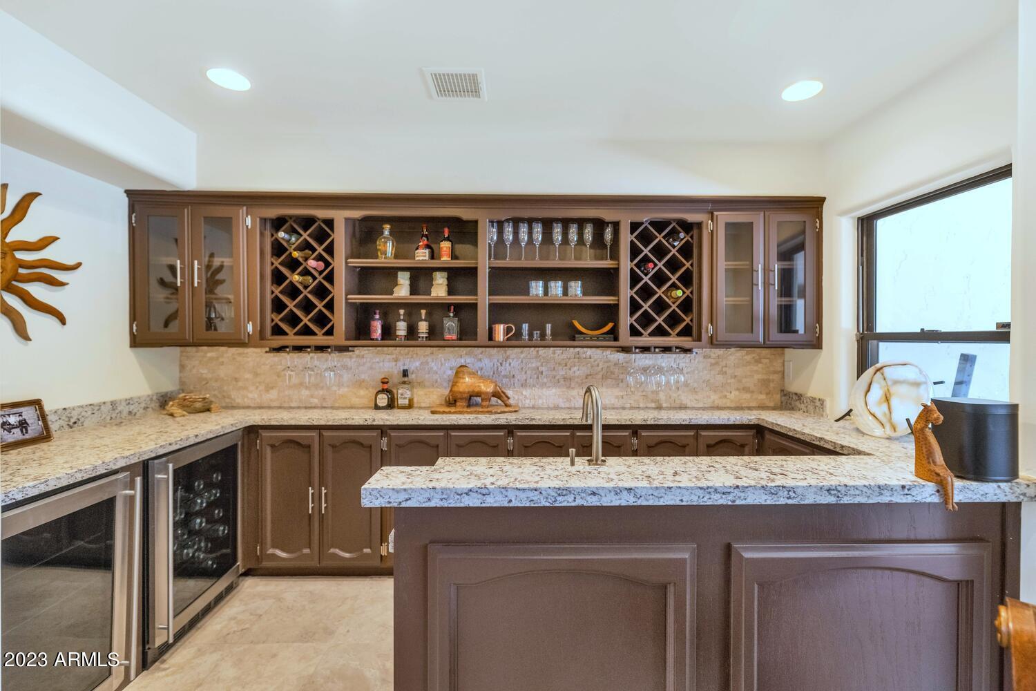 8815 N 63RD Place