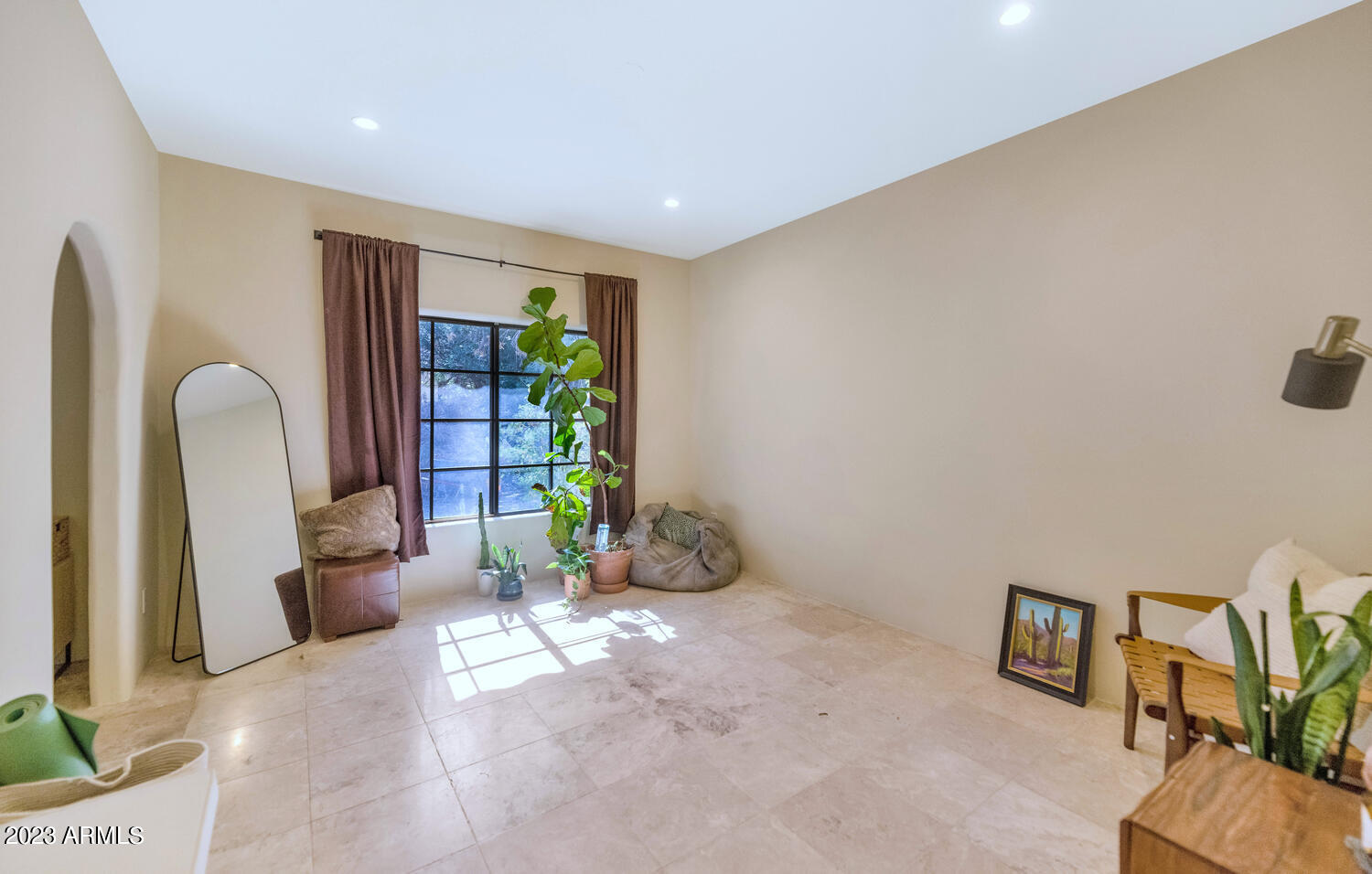 8815 N 63RD Place