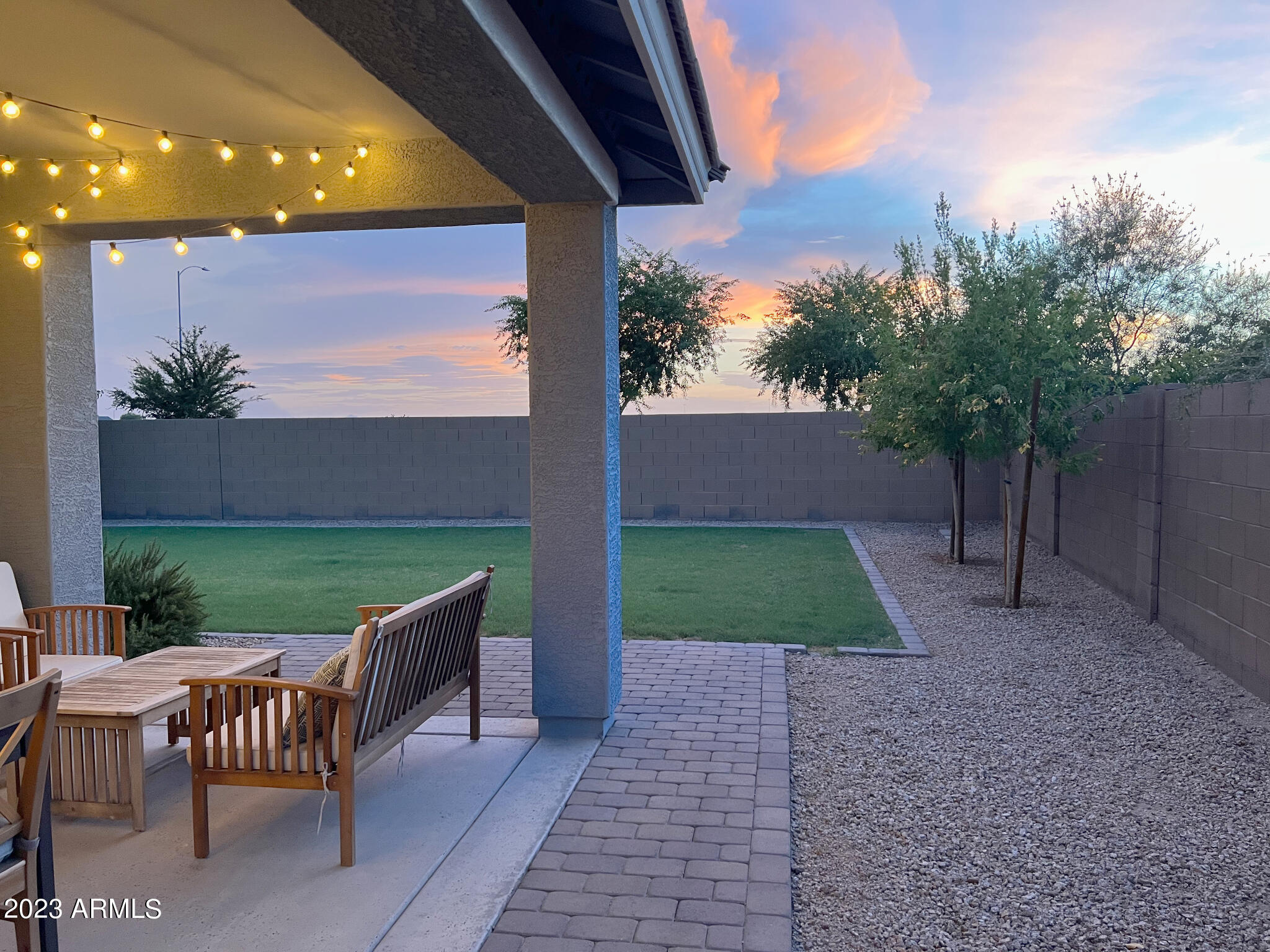 3462 N LOS ALAMOS --