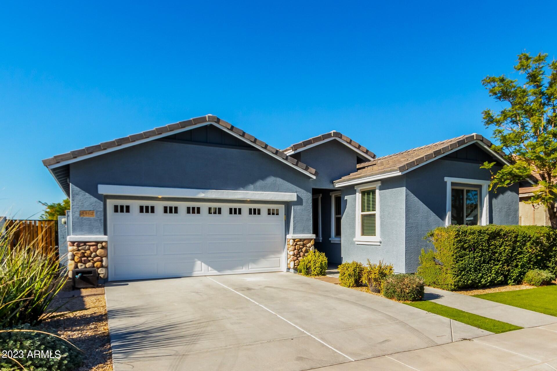 3462 N LOS ALAMOS --