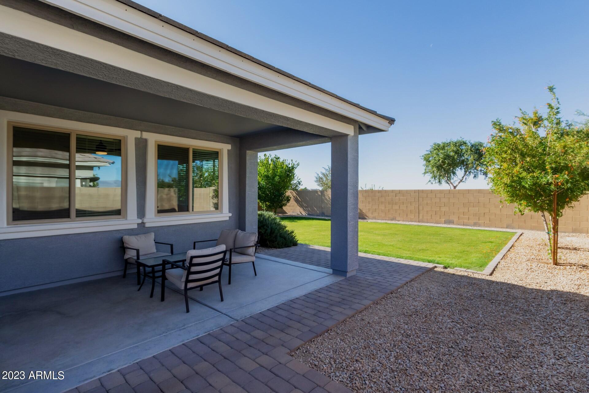3462 N LOS ALAMOS --