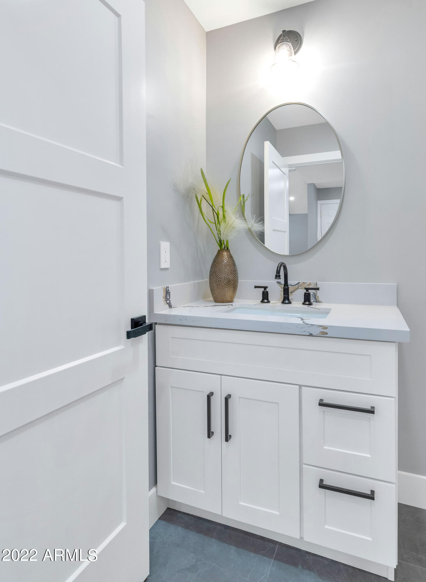 7509 N VIA DEL ELEMENTAL --