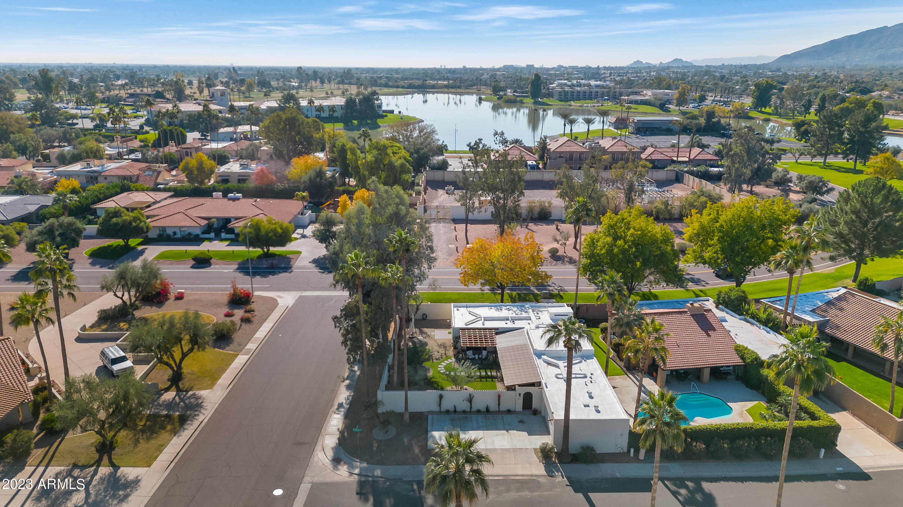 7311 E MANZANITA Drive