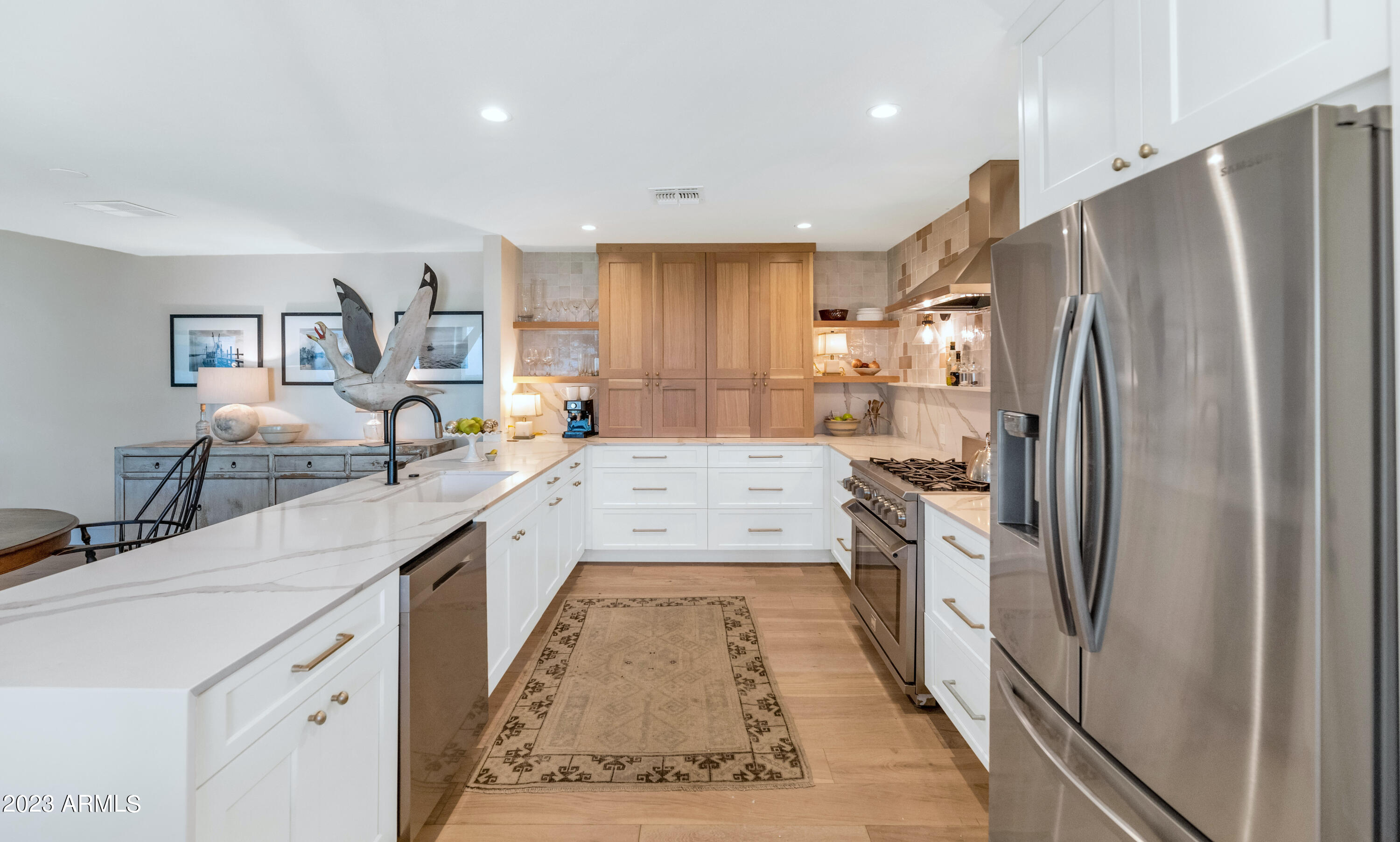 7311 E MANZANITA Drive